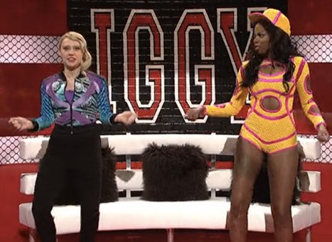 Saturday Night Live Parodies Iggy Azalea, Azealia Banks, & T.I. (Video)