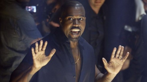 Kanye_West_Served_Papers_At_LAX-500x281 Kanye West Served Legal Papers At LAX (Video)  