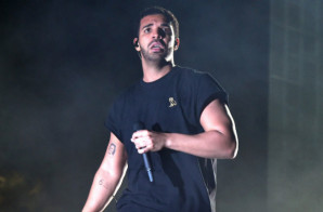 Drake Brings Out Nicki Minaj At Coachella 2015 (Video)