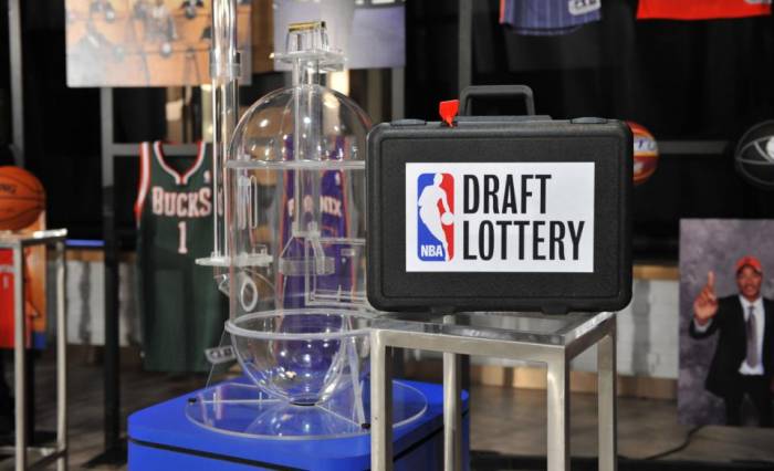 09e05e46-8236-42c1-b7e4-2e28ef03de07_NBA-lottery And With The First Pick: The 2015 NBA Draft Order Revealed  