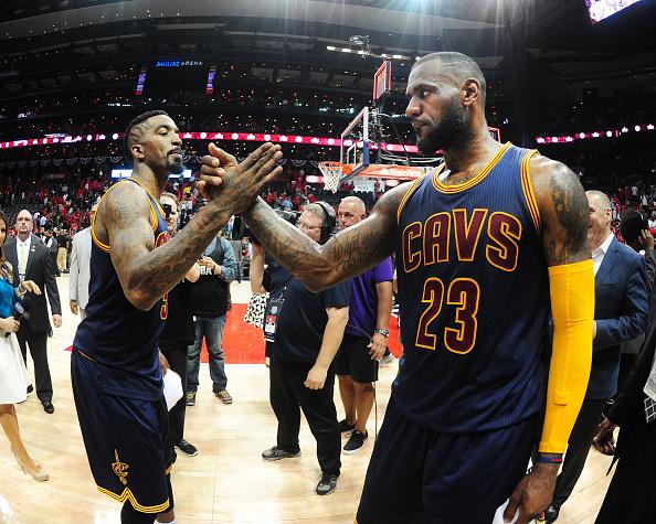 CFikUgTUkAAmoEK Lebron James & J.R. Smith Dominate Game 1 Of The Eastern Conference Finals Against The Hawks (Video)  