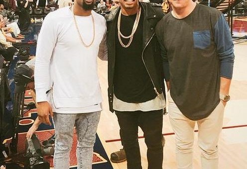 Odell Beckham Jr, Johnny Manziel & Joe Haden Attend Game 5 Of The Cavaliers/Bulls Series (Photo)
