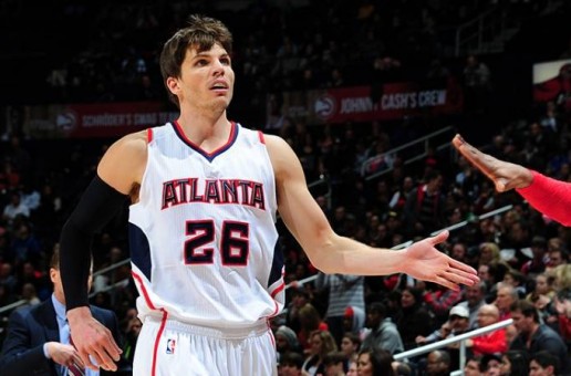 Atlanta Hawks All-Star Kyle Korver Wins 2014-15 NBA Sportsmanship Award (Video)