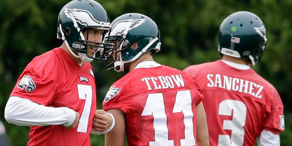 CHEgBgvU8AESRWq Sam Bradford, Tim Tebow & Mark Sanchez Ready To Fly High For The Eagles This Season (Photo)  