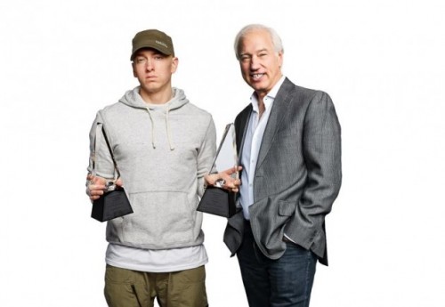 Eminem-500x345 Eminem Receives RIAA Diamond Awards!  
