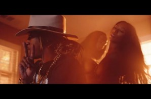 Future – Real Sisters (Video)