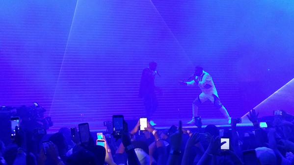 CLh7Qf4UAAA0N6s Drake & Kanye West Perform “Blessings” During OVO Fest 2015 In Toronto (Video)  