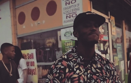 Taylor Boy – Smoke In The Air (Video)