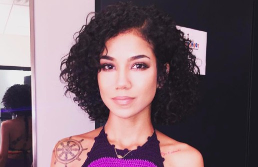 Jhene Aiko – In A World Of My Own & Very Good Advice