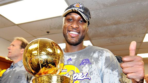 nba_g_lodomts_576 Former Los Angeles Lakers Star Lamar Odom Found Unconscious at a Nevada Brothel  
