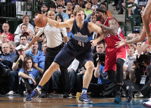Dirk Game, Dallas: Mavs Star Dirk Nowitzki Pours in 31 Points vs. the Los Angeles Clippers (Video)  