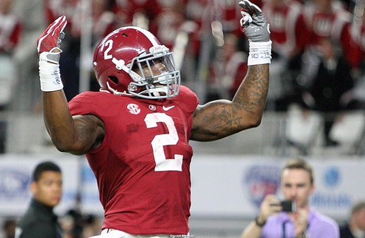 Alabama RB Derrick Henry Named the 2015 Heisman Trophy Winner