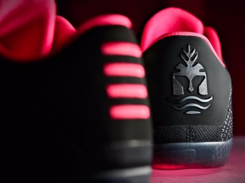 CWNNjjXUYAAPQ49-500x374 Nike Unveils The Kobe 11 “Achilles Heel" (Photos)  