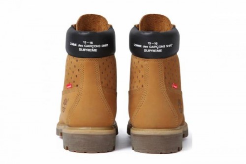 supreme-comme-des-garcons-timberland-fw15-02-750x500-500x334 Supreme Hooks Up With COMME des GARCONS SHIRT To Make Custom Timberland 6-inch Boot!  