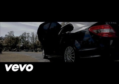 SLEEK – Proceed With Caution (Video)