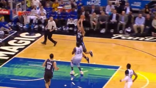 CcH5PgaUkAkhsK5-500x284 Do You Believe In Magic: Aaron Gordon Takes Off From Just Inside the Foul Line (Video)  