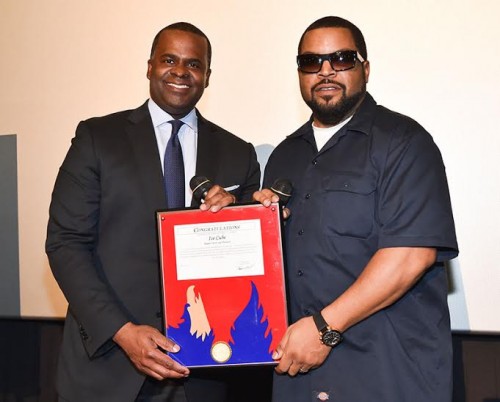 unnamed-6-3-500x402 Ice Cube & Cedric The Entertainer Host A Private Screening For 'Barbershop: The Next Cut' In Atlanta (Photos)  