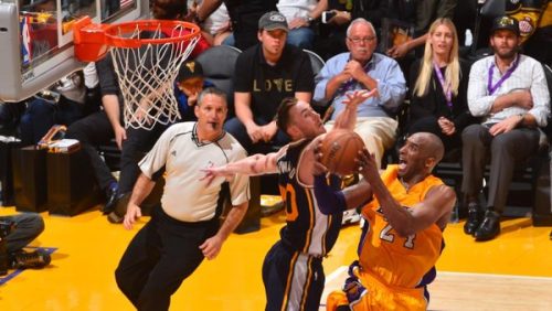 Cf-_L2PXIAQ7Aaz-500x282 Farewell Black Mamba: Kobe Bryant Leaves The Game of Basketball With A Final 60 Point Performance (Video)  