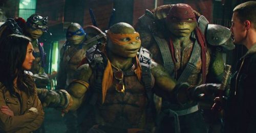 CkCOGQyUUAAO4S8-500x261 Teenage Mutant Ninja Turtles: Out Of The Shadows (Movie Review)  