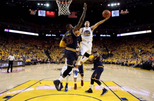 CkSMEG2XAAAwblp-500x329 The Golden State Warriors Have A (2-0) Lead In Their 2016 NBA Finals Series Against The Cleveland Cavs (Video)  