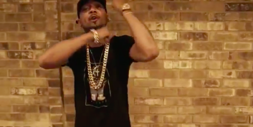 Screen-Shot-2016-07-08-at-1.28.21-AM-copy-500x252 Juelz Santana Demands We Take Action In New Freestyle Video  