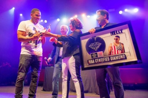 nell-500x333 Nelly's "Country Grammar" Goes Diamond!  