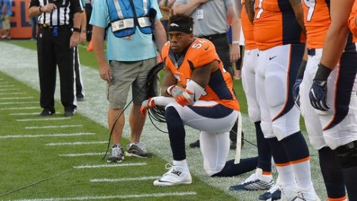 636089804917599065-2016-09-08-Brandon-Marshall3-500x282 Denver Broncos LB Brandon Marshall Took a Knee During the National Anthem Before TNF's Panthers/Broncos Game  