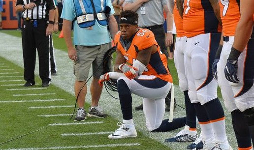 Denver Broncos LB Brandon Marshall Took a Knee During the National Anthem Before TNF’s Panthers/Broncos Game