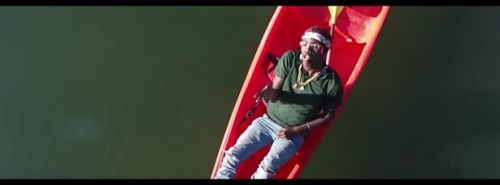 Screen-Shot-2016-09-21-at-5.23.45-PM-500x185 Lil Yachty - Never Switch Up Video  