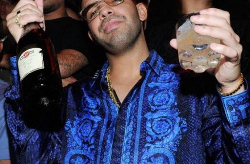 Drake Earns Record Setting 13 American Music Awards Nominations!