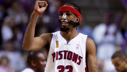 C0ZNzkoUUAAG1Mw-500x283 The Detroit Pistons Are Set To Retire Richard Hamilton's Jersey On Feb 26th  