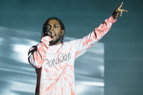 kendrick-lamar-paradise-shirt-594x396-500x333 Kendrick Lamar's 'DAMN.' Album Tops The Charts!  
