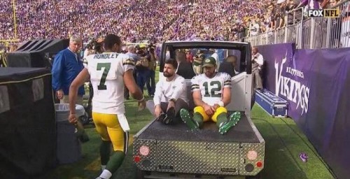 Aaron-1-500x256 Who Cut The Cheese: Green Bay Packers QB Aaron Rodgers Could Miss The Rest of the Season With a Broken Collarbone  