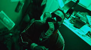 Rick Ross – Green Gucci Suit ft. Future (OFFICIAL VIDEO)