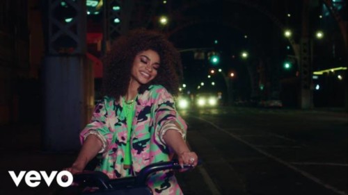 melii-500x281 Melii drops new video "Charlie's Line" + "Icey" video passes 1 million views!  