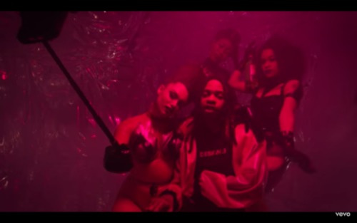 Screen-Shot-2018-07-26-at-10.07.47-AM-500x313 Valee - Juice & Gin (Video)  