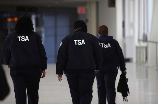 Unpaid TSA Workers Blast Uncensored Hip Hop Songs In JFK Airport!