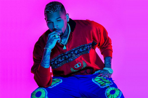 chris-brown-pink-500x334 Chris Brown Taps Drake, Nicki Minaj & Justin Bieber For “Indigo” Album  