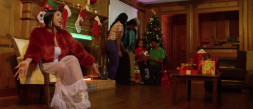 Screen-Shot-2019-12-20-at-5.52.55-PM-500x216 Kissie Lee - Give Love on Christmas Day Ft. T’Melle (Video)  