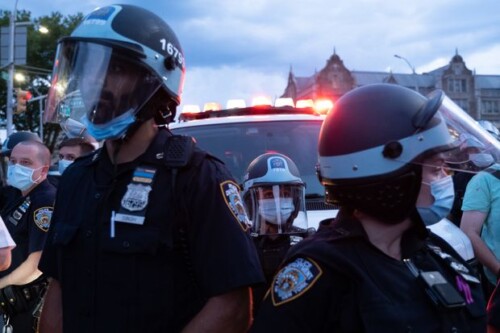 NYPD-cop-tases-Black-Lives-Matter-activist-in-Brooklyn-500x333 NYPD cop tases Black Lives Matter activist in Brooklyn  