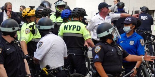 NYPD-reacts-to-video-of-casually-dressed-officers-pulling-protestor-into-a-plain-marked-van-500x250 NYPD reacts to video of casually dressed officers pulling protestor into a plain marked van  