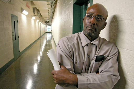 After-44-years-Black-man-freed-from-prison-as-he-was-wrongly-convicted-of-rape AFTER 44 YEARS BLACK MAN FREED FROM PRISON AS HE WAS WRONGLY CONVICTED OF RAPE  