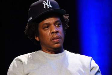 JAY-Z-puts-money-into-fitness-startup-company-CLMBR RISK TAKERS: 10 Famous Rappers That Gamble  
