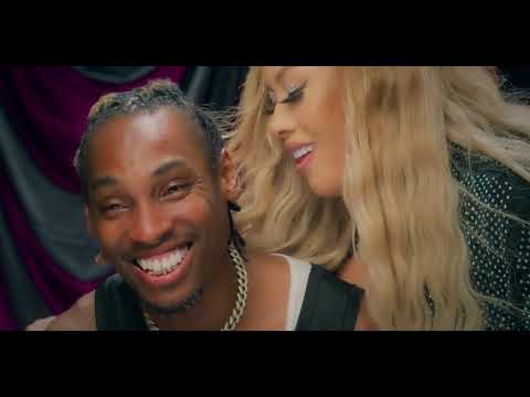 Wait-Til-You-See-My-Thumbnail Mixed Breed Bianca ft. Queen Bezzels & Ying Yang Twins - "Wait Til You See My" (Music Video)  