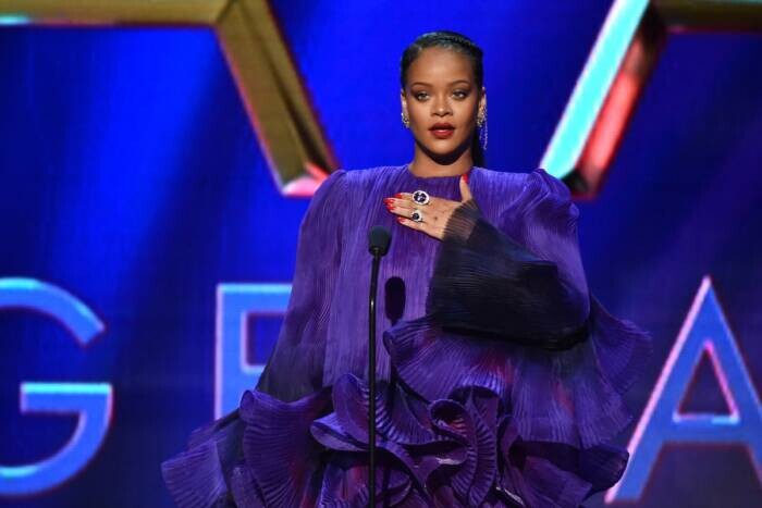 image34 Rihanna demonstrates support for farmers’ protests in India  