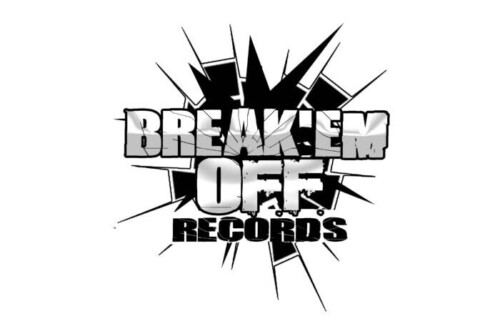 835bc9_ee176116dd0644b6b05e9157e2f264b6mv2_d_4500_3000_s_4_2-500x334 BREAK'EM OFF MUSIC GROUP IS A VETERAN IN THE GAME  
