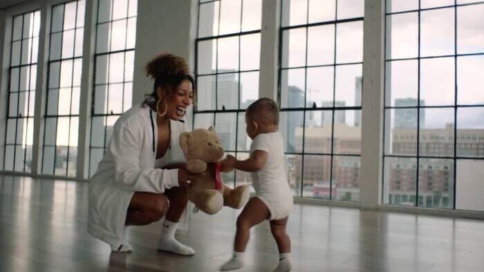 Victoria-Monet Victoria Monet shares a beautiful video for "Nothing Feels Better" for her daughter  