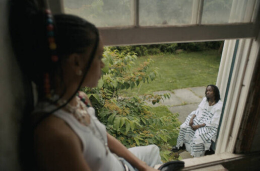 KAYCYY REACHES DROPS NEW VIDEO “HOLD YOU UP” FEATURING ANNAHSTASIA & STEVEN BAMIDELE