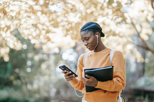 Best Music Playlists for Study Sessions