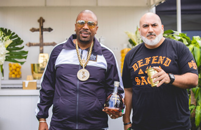 Victor Cruz, J.R. Smith, Nigel Sylvester, Steelo Brim and more Join D’USSÉ Cognac and Drink Champs for StockX Miami Golf Invitational during Art Basel